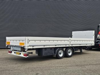 Junge / 2 AXLE TRAILER WITH BOARDS